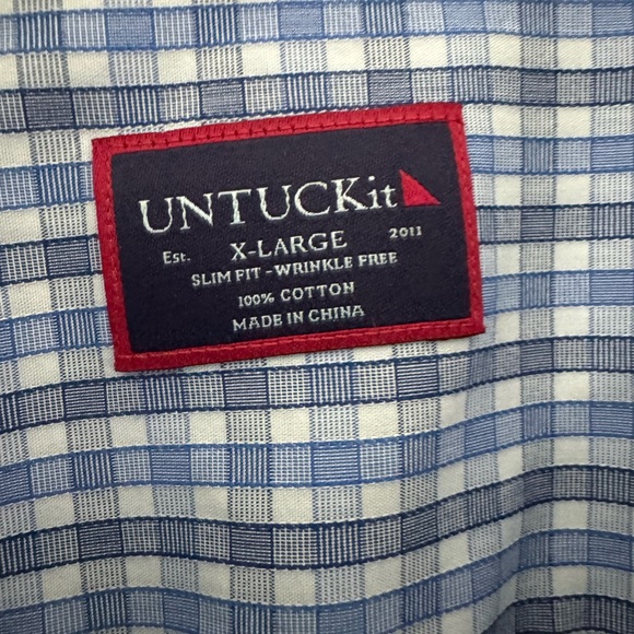 Men’s Untuckit Slim Fit Wrinkle Free Shirt - Picture 2 of 2